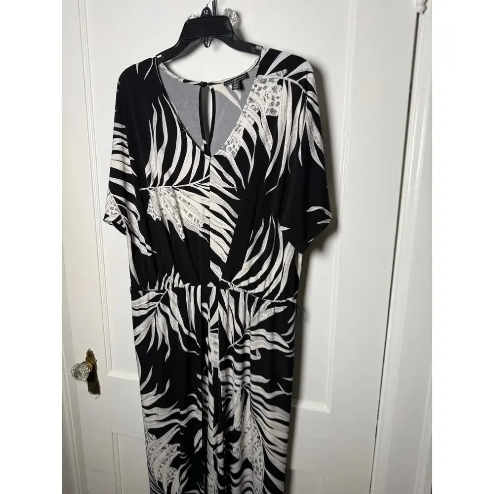 Tribal Black White Boho Slinky Stretchy Short Sleeve Jumpsuit Wedding Size 6 L